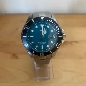 Timex Harbourside Coast date just