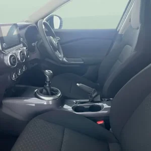 2022 Nissan Juke 1.0 DIG-T Acenta SUV 5-door Petrol Manual - Image 4