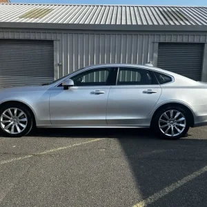 2018 Volvo S90 2.0 T4 GPF Momentum 4dr Petrol Auto - Image 2