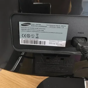 Samsung 22 inch TV - Image 2