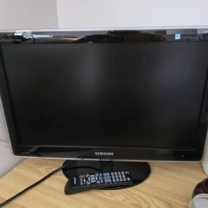Samsung 22 inch TV