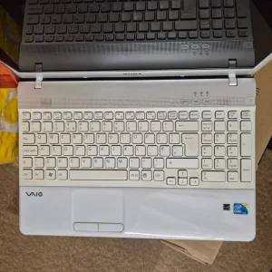 Sony Laptop - Image 3