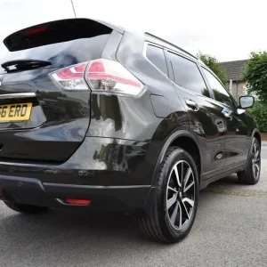2017 Nissan X-Trail N-VISION DCI XTRONIC Estate Diesel Automatic - Image 5