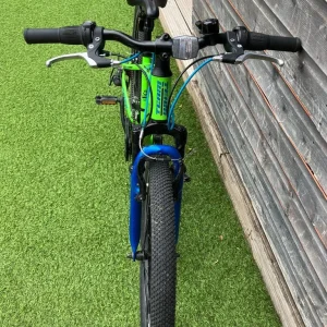 boys bike 24inch - Image 3