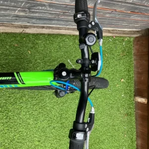 boys bike 24inch - Image 4