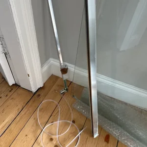 Shower screen (extra thick, one piece glass) - Image 2