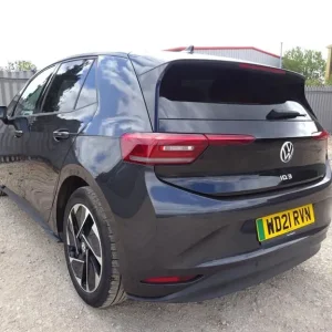 2021 Volkswagen ID3 Family Electric Auto – Side Damage, Starts and Drives, Repairable - Image 2