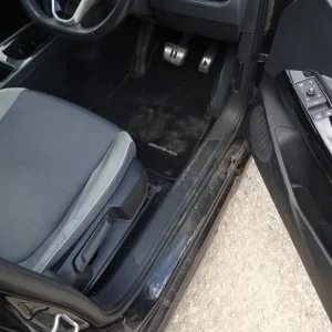 2021 Volkswagen ID3 Family Electric Auto – Side Damage, Starts and Drives, Repairable - Image 7