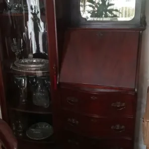 Antique Mahogany Writing Bureau with Bow Front and Shelves - Image 3
