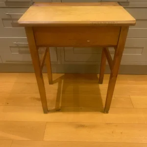 Children’s Desk and Chair - Image 4