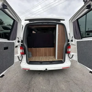 2014 Volkswagen Transporter T5 2.0 Campervan - Image 5