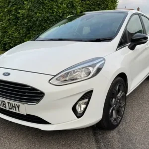 2018 Ford Fiesta 1.0T Zetec 5 Door – Bright White, Good Condition, Just Serviced - Image 2
