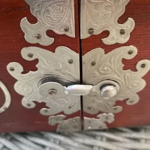 Chinese Jewellery Box with 4 Lined Drawers - Image 3