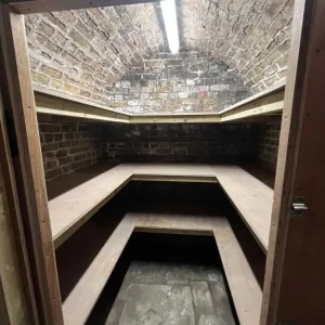Basement storage space - Image 5
