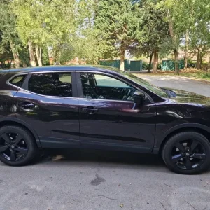 Nissan Qashqai 2015 1.5 Diesel Manual 5-door - Image 3