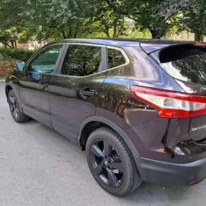 Nissan Qashqai 2015 1.5 Diesel Manual 5-door - Image 6