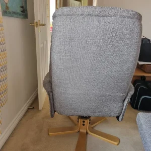 Swivel chair with footstool - Image 5