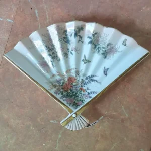 Chinese inspired gilt-edged trinket dish