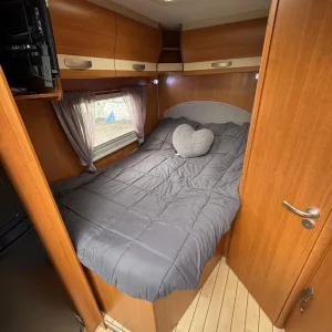Pilote Adventura P716 Rear Fixed Bed 6 Berth End Washroom - Image 5