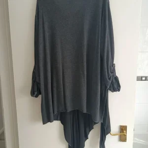 Womens top size 16 - Image 2