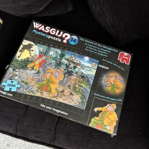 Jigsaw puzzles x2