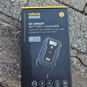 Halfords 6A battery charger