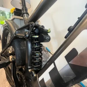 Trek Rail 7 2020 e-bike – low miles, tons of upgrades - Image 3