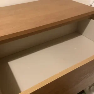 Malm chest of drawers with child safety locks - Image 3