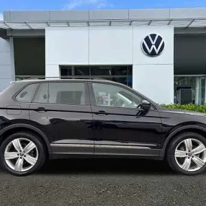 2021 Volkswagen Tiguan 1.5 TSI 150 Life 5dr DSG with Winter Pack and Rear Camera - Image 4