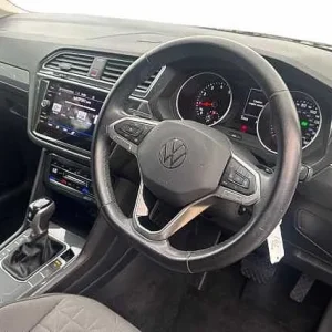 2021 Volkswagen Tiguan 1.5 TSI 150 Life 5dr DSG with Winter Pack and Rear Camera - Image 6