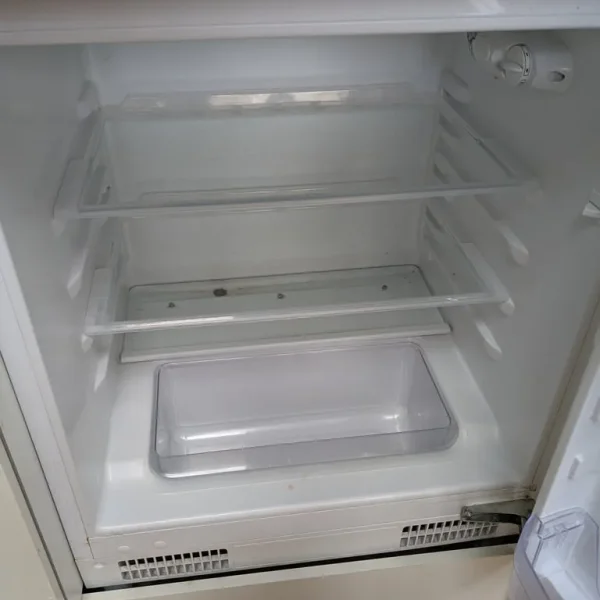Whirlpool Integrated Fridge