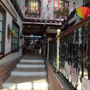 Shop in Swindon, England - Image 4