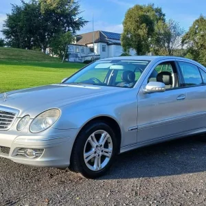 2008 Mercedes-Benz E 220 Cdi 1 Owner FSH - Image 7