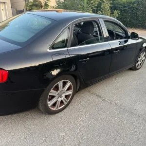 Audi A4 2009 manual 4-door saloon - Image 6