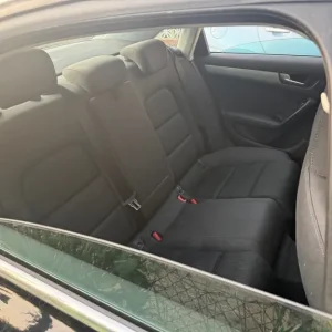 Audi A4 2009 manual 4-door saloon - Image 7
