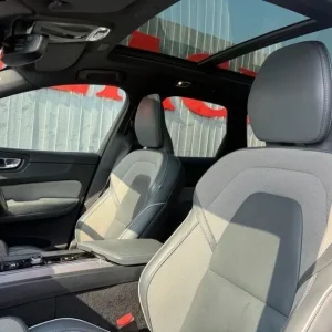 2020 Volvo XC60 2.0 B5 MHEV R-Design Pro SUV 5dr Petrol Hybrid Auto AWD Euro 6 - Image 6