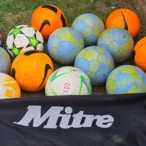 Size 3 footballs - Image 5