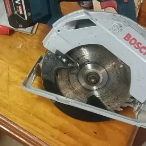 18v Bosch skill saw - Image 3