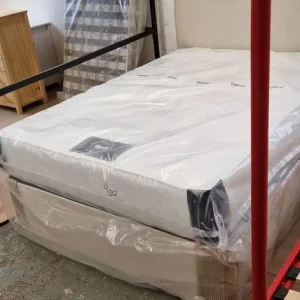 Double 4ft6in divan bed set – natural fabric, no storage, fully assembled