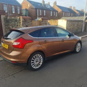 Ford Focus Hatchback 2013 Manual 5-door - Image 4