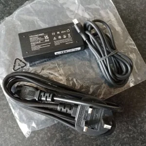 USB-C Laptop Charger 45W