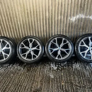 21” BMW M Sport G05 alloy wheels 5x112