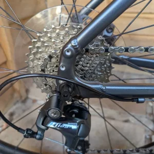 Giant Anyroad 1 Large CX/Gravel Bike - Image 2