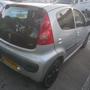 Peugeot 107 2009 hatchback manual 5-door - Image 4