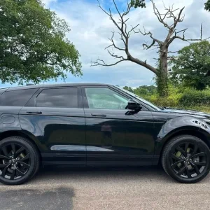 2019 Land Rover Range Rover Evoque 2.0 D180 SE 5dr Diesel Auto 4WD Black SUV - Image 4