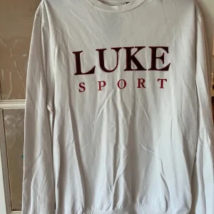 Luke Sport top