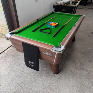 Supreme Pool table 7x4ft