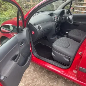 Citroen C3 1.1 Hatchback 2006 Manual 5-door - Image 8