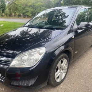 2010 Vauxhall Astra 1.7 CDTI ECOFLEX - Image 2