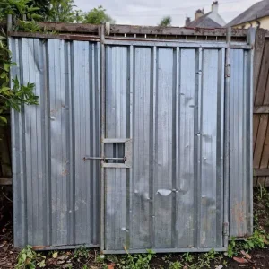 Heras Security Panel Fencing – 9 panels, door, clips, feet - Image 8